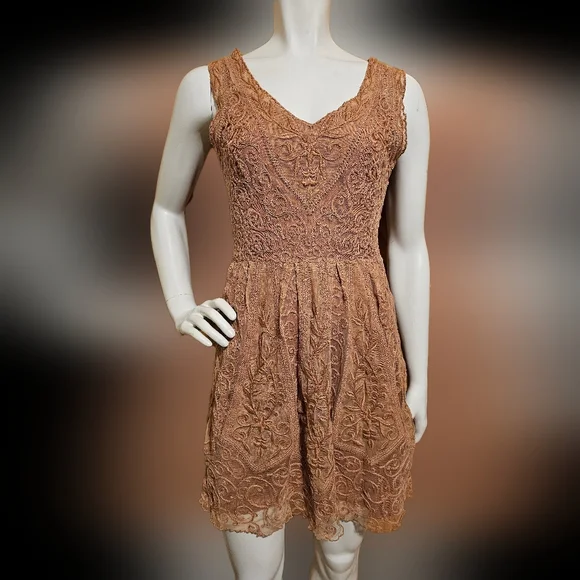 💛 46. Yoana Baraschi Size 4 Lace Dress - Picture 2 of 3